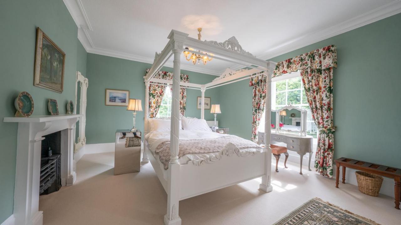Gilwern Pantybeiliau House Bed & Breakfast المظهر الخارجي الصورة