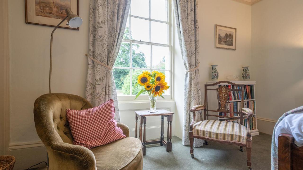 Gilwern Pantybeiliau House Bed & Breakfast المظهر الخارجي الصورة