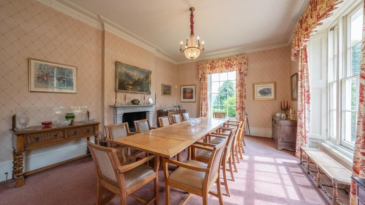 Gilwern Pantybeiliau House Bed & Breakfast المظهر الخارجي الصورة